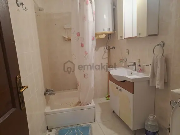 Büyükdere. Mahallesinde Kiralık Eşyalı Ev. 1