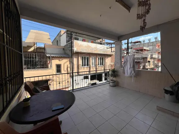 Adana Yüreğir Cumhuriyette Satılık 3 Katlı Müstakil Ev 2