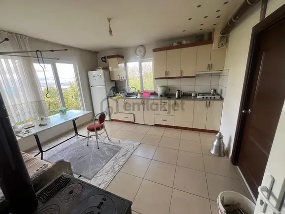 Arkadaş Emlaktan Çoraklık Mevki Avukatlar Sitesinde 2 Katlı Satlık Villa 2