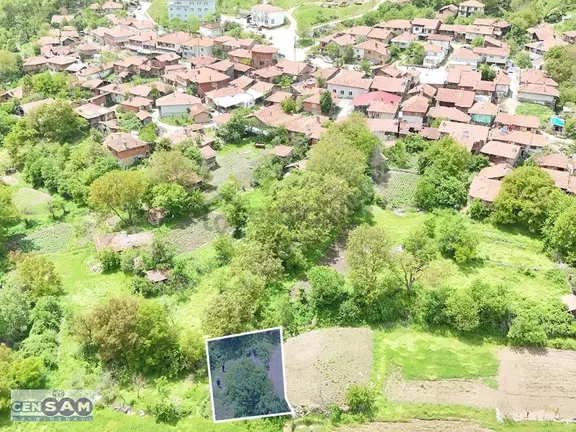 Balıkesir Bigadiç 'de 113 M2 Köy İçinde Dümdüz Fırsat Bahçe ! 1