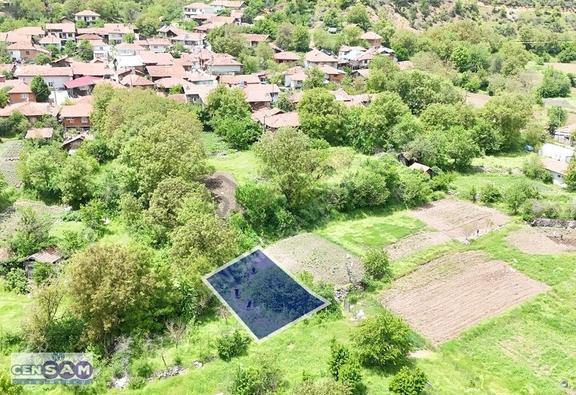 Balıkesir Bigadiç 'de 113 M2 Köy İçinde Dümdüz Fırsat Bahçe ! 2