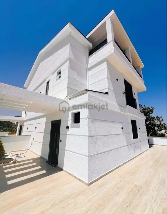 Didim Efeler Mahallesinde Kelepir Fiyata 3+1 Villa Satıyoruz 1