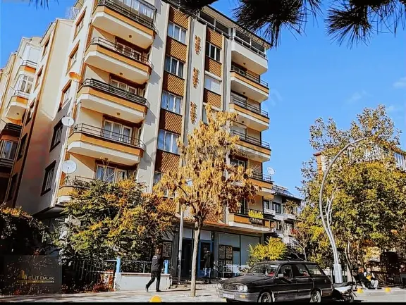 İstasyon Caddesi 3+1 Daire 1