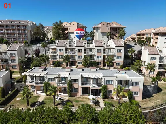Tüm Olanaklarıyla Bir Tatil Köyü İçerisinde Satılık Eşyalı Dubleks Daire 1