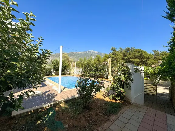 Fethiye Ölüdeniz’de Kısa Dönem Kiralamaya Uygun Özel Havuzlu Villa 2