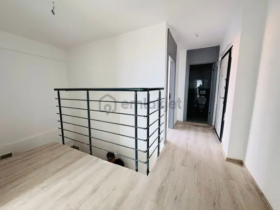 Bostancık Caddesinde Manzaralı 4+1 Satılık Sıfır Dubleks !! 2