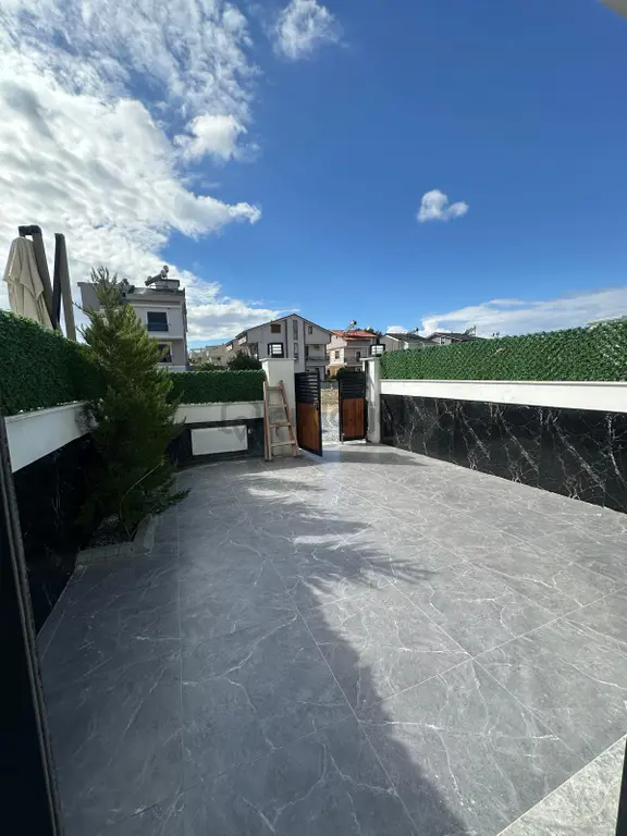 Didim Çamlık Mah. Denize Yürüme Mesafesinde 4+1 Villa 2