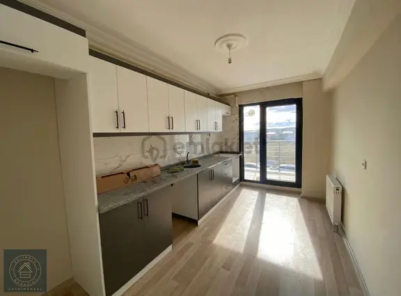 Köprü Manzaralı Satılık Sıfır 3+1 Daire 1