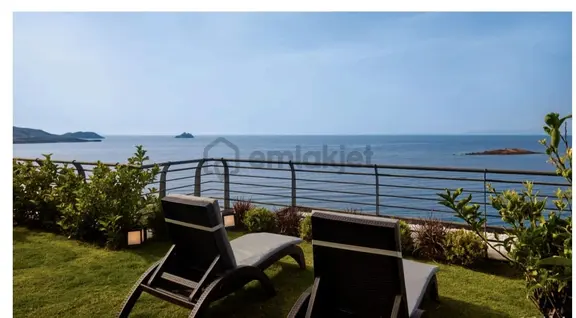 Yalıkavak Tilkicik Koyu Denize Sıfır 3+1 Satılık Bahçeli Daire 1