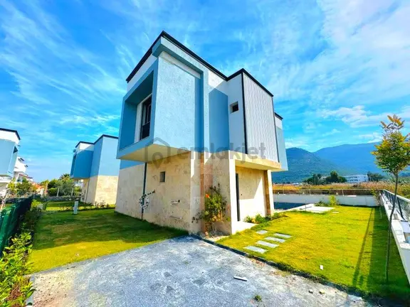 Güzelçamlıda Plaja Çok Yakın Özel Havuzlu Tek Müstakil Sıfır Villa 2