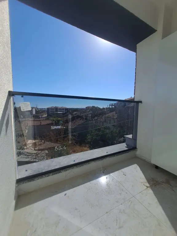 2+1 100 M2 3 Katlı Binanın 2 Katında (d200) 2