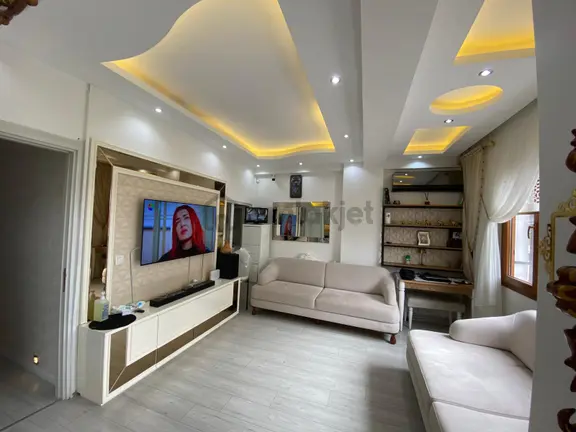 Acill Konak Zeytinlik Mah.de Kemer İzban Yakını 2+1 85m2 Dgazlı Asansörlü Lüx Satılık Daire 1