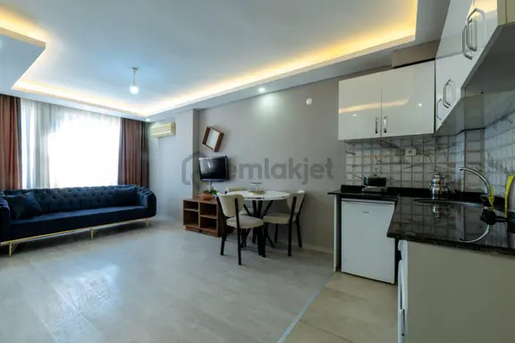 Lara'da 4 Kişilik Daire 1300 Tl 1