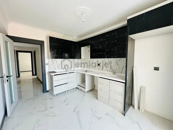 Başpınar'da Full Yapılı Teras Balkonlu 3+1 Satılık Sıfır Daire !! 2