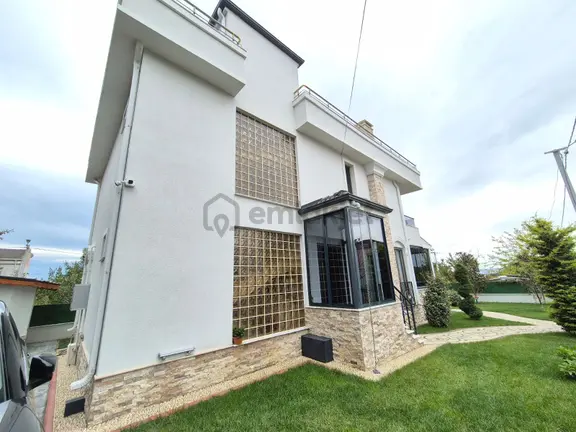 Delux'den Eşsiz Mimari,kusursuz Konfor:hayalinizdeki Villa 2