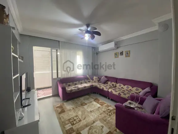 Acill Konak Zeytinlik Mah.de Kemer İzban Yakını 2+1 80m2 Ayrı Mutfak Havadar Satılık Daire 2