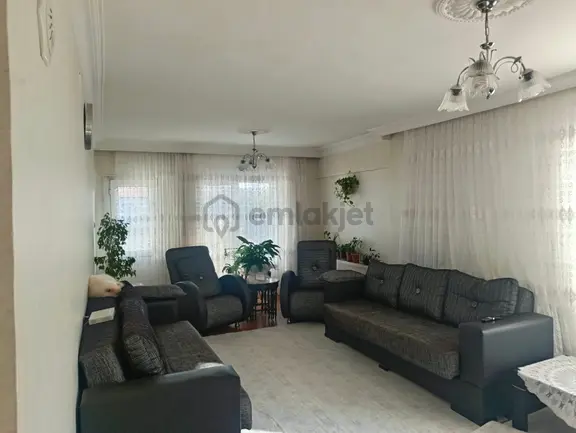 Gazikent Satılık 3+1 Daire !!! 1