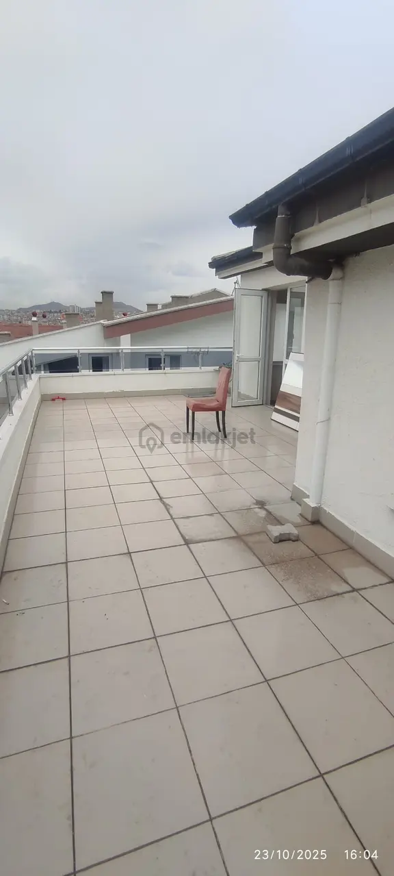Çankaya Vedat Dolakay Ve Şemsettin Gün Atalay Cad. Yakın 6+1 Asansörlü Dublex 1