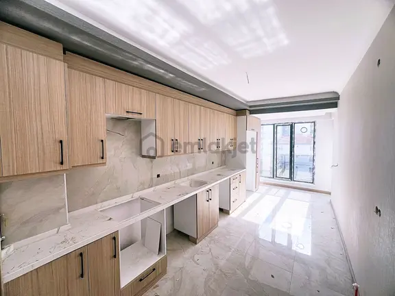 Cihandan Yenimahalle Kalaballı Ve Demirdağ Cadde Yakını Sıfır Satlık 3+1 2