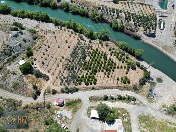 Hfz Gayrimenkul'den Doğa Harikası 8424 M2 Satılık Tarla 2
