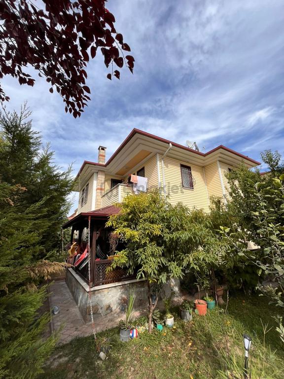 Sahibinden Sahibinden Serdivanın Merkezi 5+1 Satılık Triplex 1