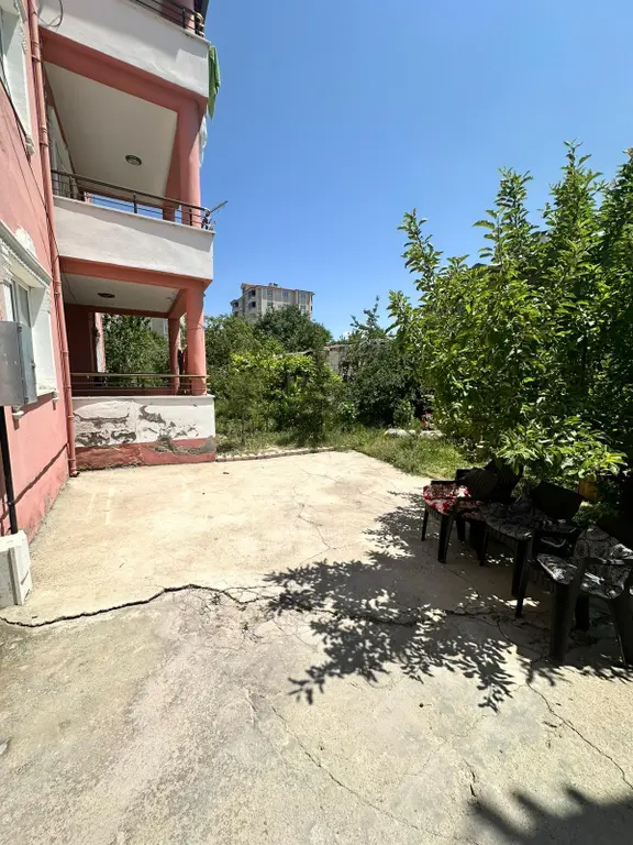 Şabaniye Mahallesinde Satılık 3 Katlı Müstakil Ev Ve Arsası 1