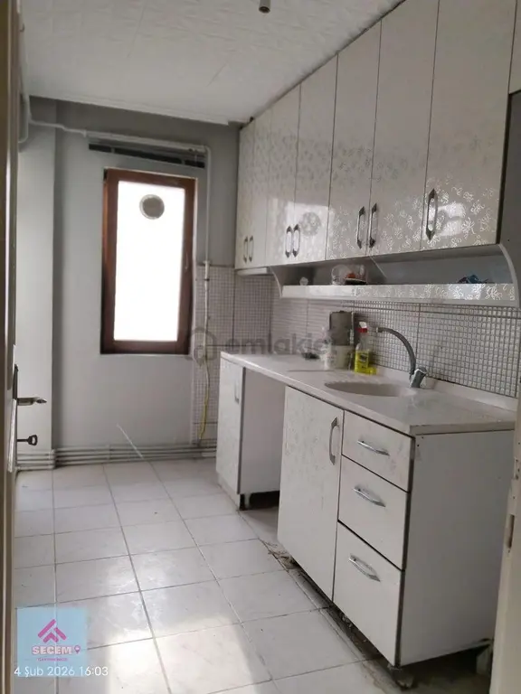 Bandırma Hacıyusuf Mh De Bakımlı 2+1 Satılık Daire! 1