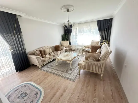 Başpınar'da Asansörlü Kök Tapu 3+1 Ara Katta Satılık Daire !! 1