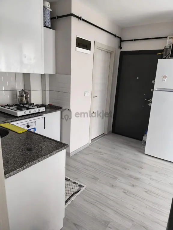 Edirne Merkez Ayşekadında Satılık 1+1 2