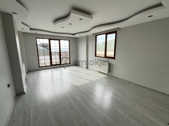 Büyükçekmece Fatih Mah Deniz Manzaralı Lüx Yeni Binada 3+1 Satılık Daire 2