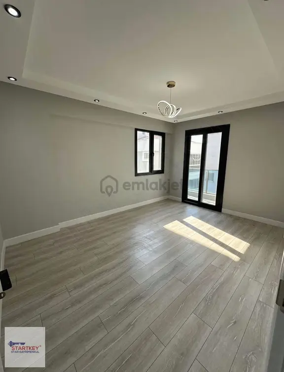 Ergenekon Mahallesinde Satılık 3+1 Daire 2