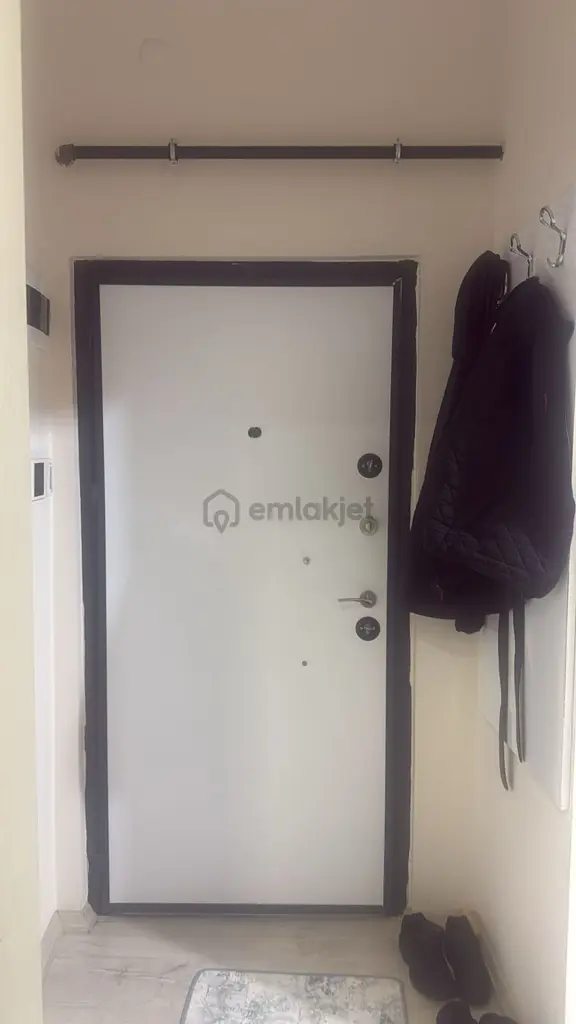 Grand Egelimden Turanda Merkezde Satılık Eşyasız 1+1 Daire 2