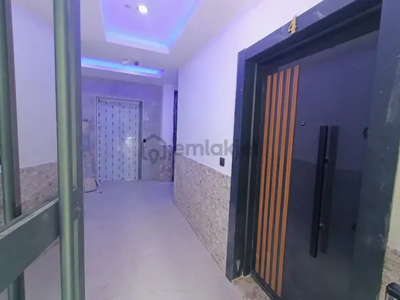 Kuşadası Davutlar Sıfır 1+1 Yüksek Giriş 2