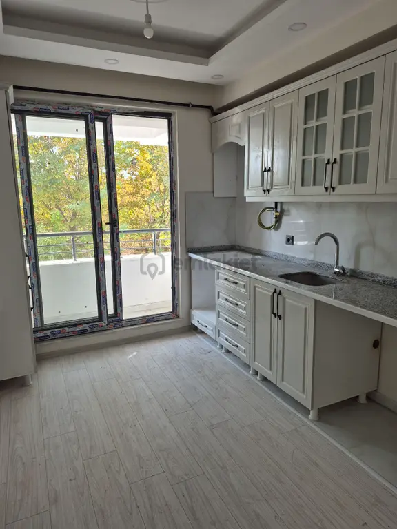 Dolu Emlak'tan 2.250 Bine Kappanayali Daire 1