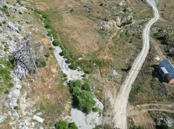 Alanya Söğüt Yaylası Satılık 4670 M2 Müstakil Tapulu Tarla 2