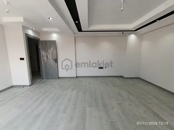 Çamlıca Mahallesinde Satılık 3+1 Dubleks Daire 1
