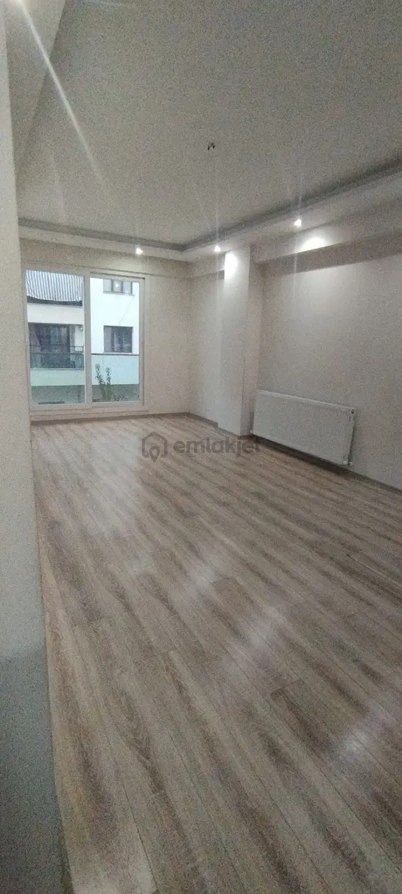 Sahibinden Kiralık Lüx Her Kat Kameralı Ve Hijyenik Daire 2