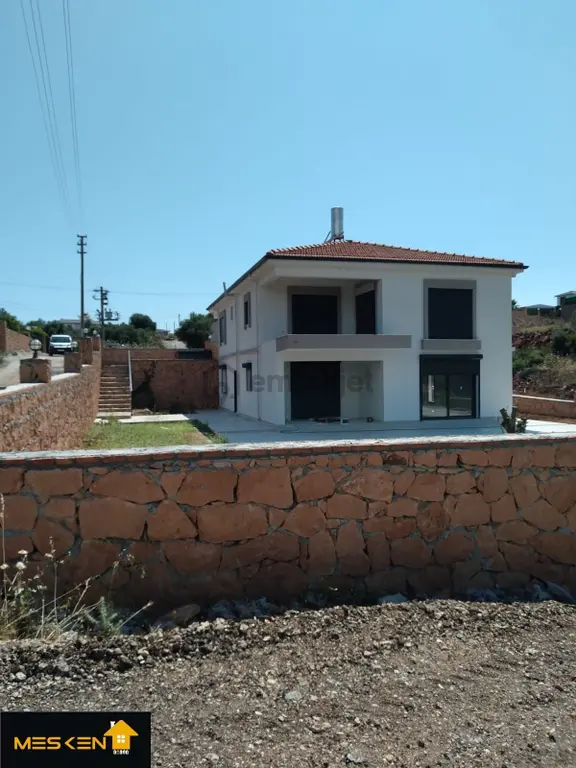 Didim Yeşiltepe'de 700 M2 Arsa İçinde Müstakil Yaşam Fırsatı 2