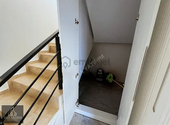 (ema) Önü Hazar Gölü, Arkası Orman Manzaralı Ve De Takaslı Villa 2