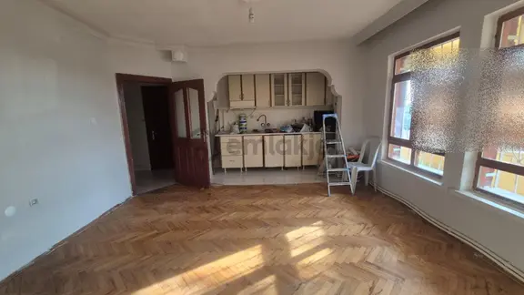 Gazi Göbeğe Yürüme Mesafesinde Düz Giriş 2+1 Satılık Kupon Daire !! 2