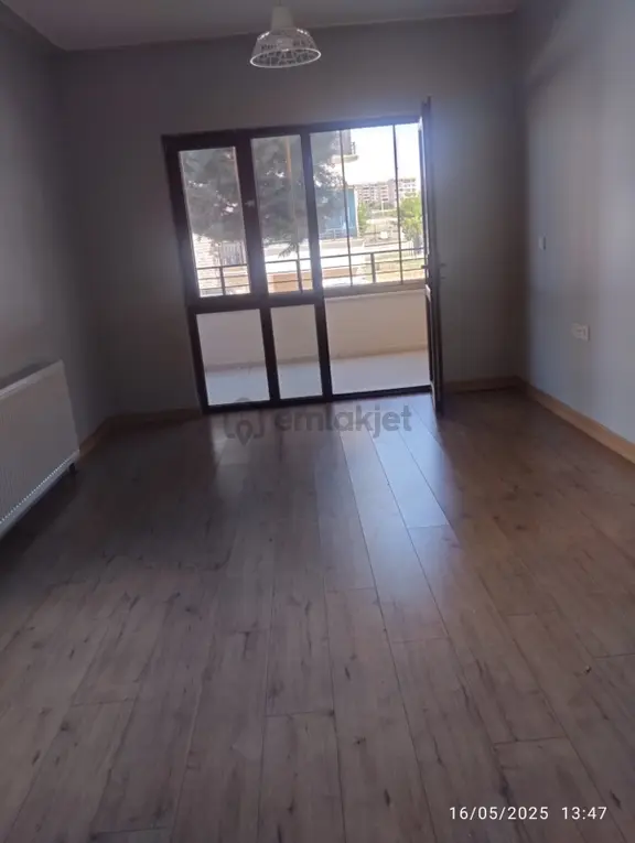 Tektaş Gayrimenkulden 500 Evler Çöl Güzelinde Satılık Daire 1