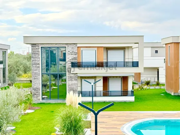 ▶ ▶ Akçay Körfez'den Denize 100 Metre Loft Mimarili Sıfır Satılık 4+1 Müstakil Villa 1