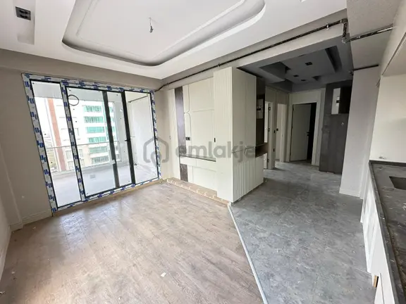 Winston Avm İle Araştırma Hastanesi Arasında Satılık Lüx 2+1 Daire 2