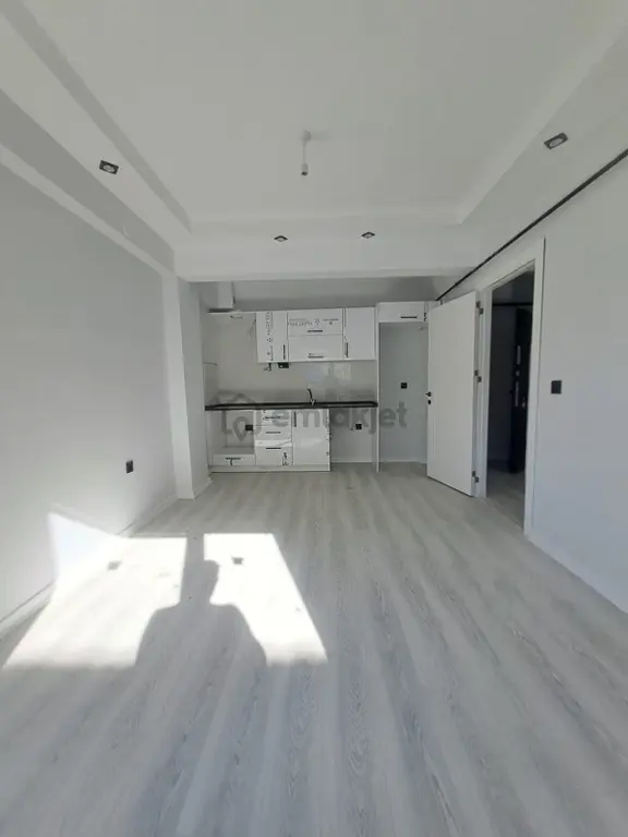 🏙️ Uluzafer Caddesi Üzerinde Yatırımlık Fırsat Daire!!! 📍 1+1 🛋️ 50 M² 🌟 (d224) 1