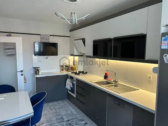 Karapürçek'te Stadyum Yakını Asansörlü Full Yapılı 3+1 Katta Satılık Daire !! 2
