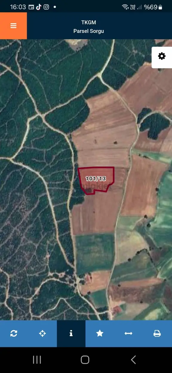Kırklareli Vize Çavuş Köyünde 8600m2 Satılık Tek Topu Tarla 2