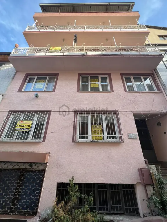 Bursa Yıldırım Beyazıt Mh Şenay Sk,ta Kiralık Birincikatta 2+1 Daire 1