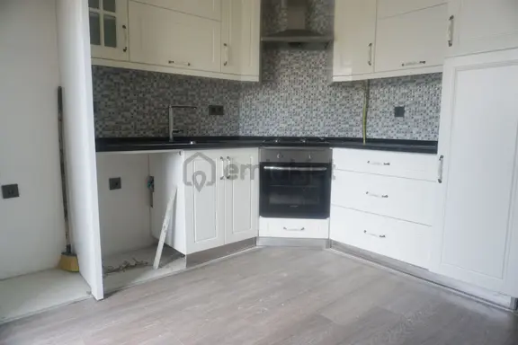 Ataşehirde Satılık Dublex Daire 3+1 Doğalgazlı+teras Balkonlu+asansörlü Çiğli Serkan Dan 1