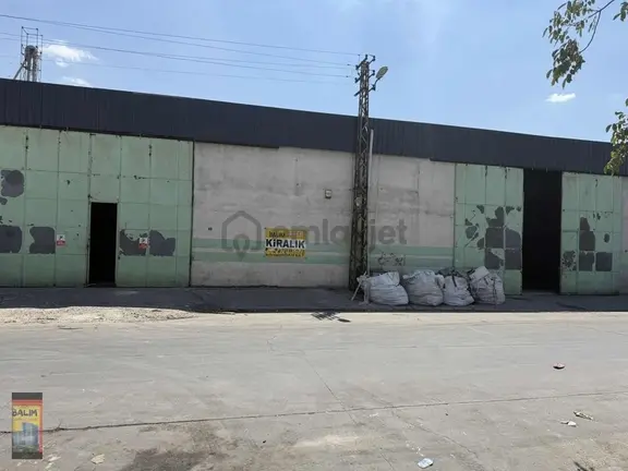 25 Aralık Sanayi Sesinde Kiralık İş Yeri 800 Metre² 1