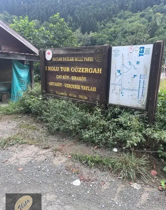 Çat Köyünde Tek Tapu Fırtına Deresi Yakını Yola Sıfır Arsa... 1